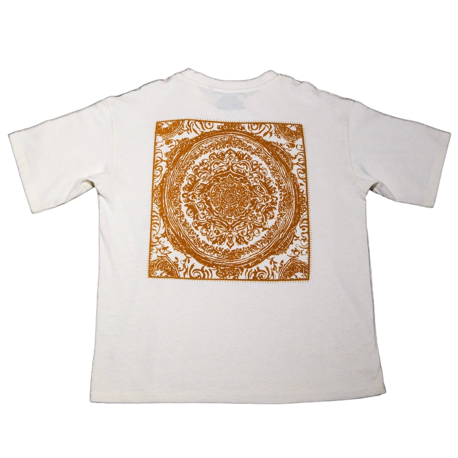 "RAJA" PRINTED & EMBROIDERED T-SHIRT