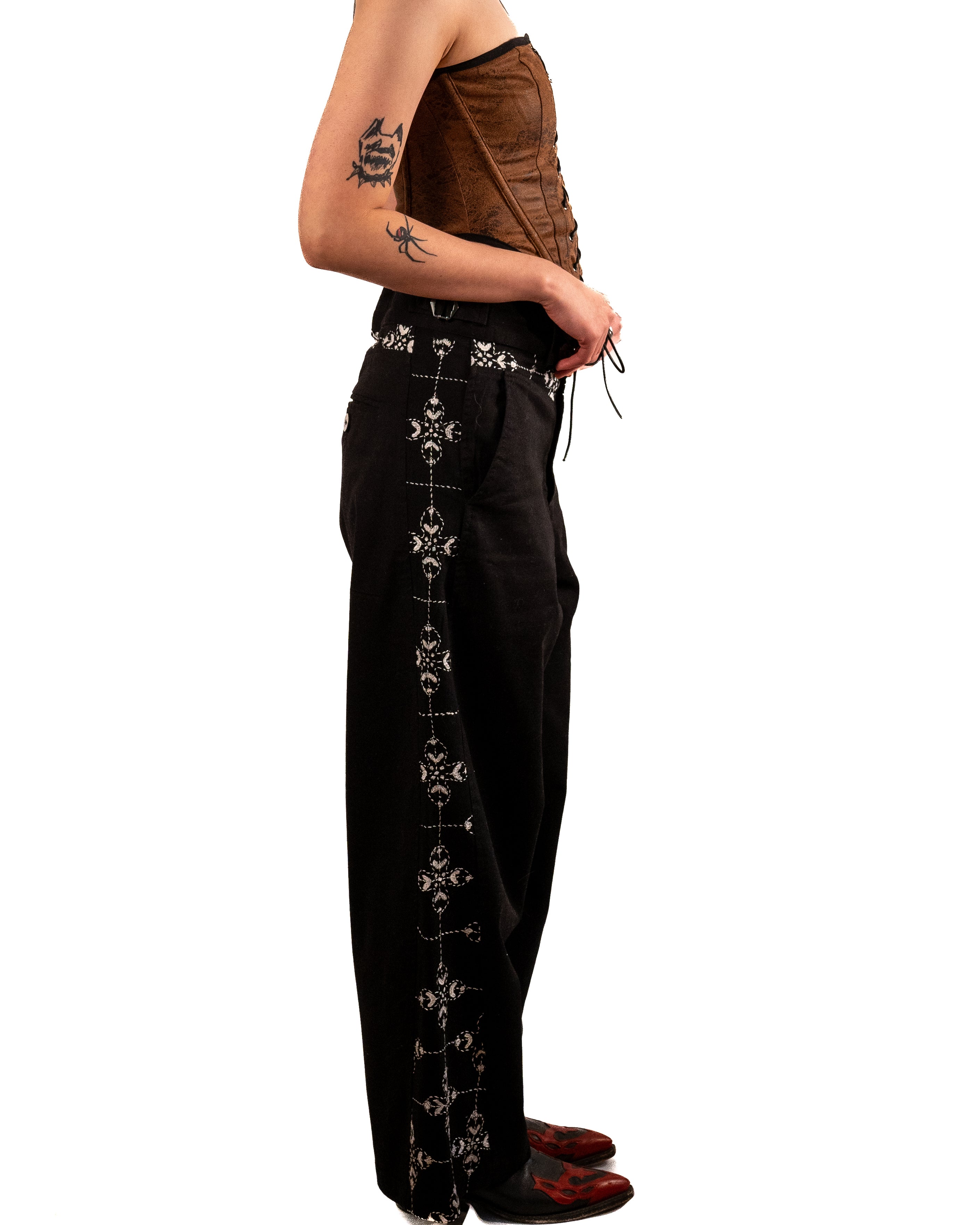 JATRA - 003 EMBROIDERED PANTS