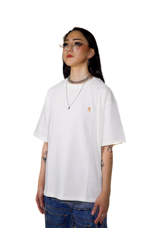 "RAJA" PRINTED & EMBROIDERED T-SHIRT