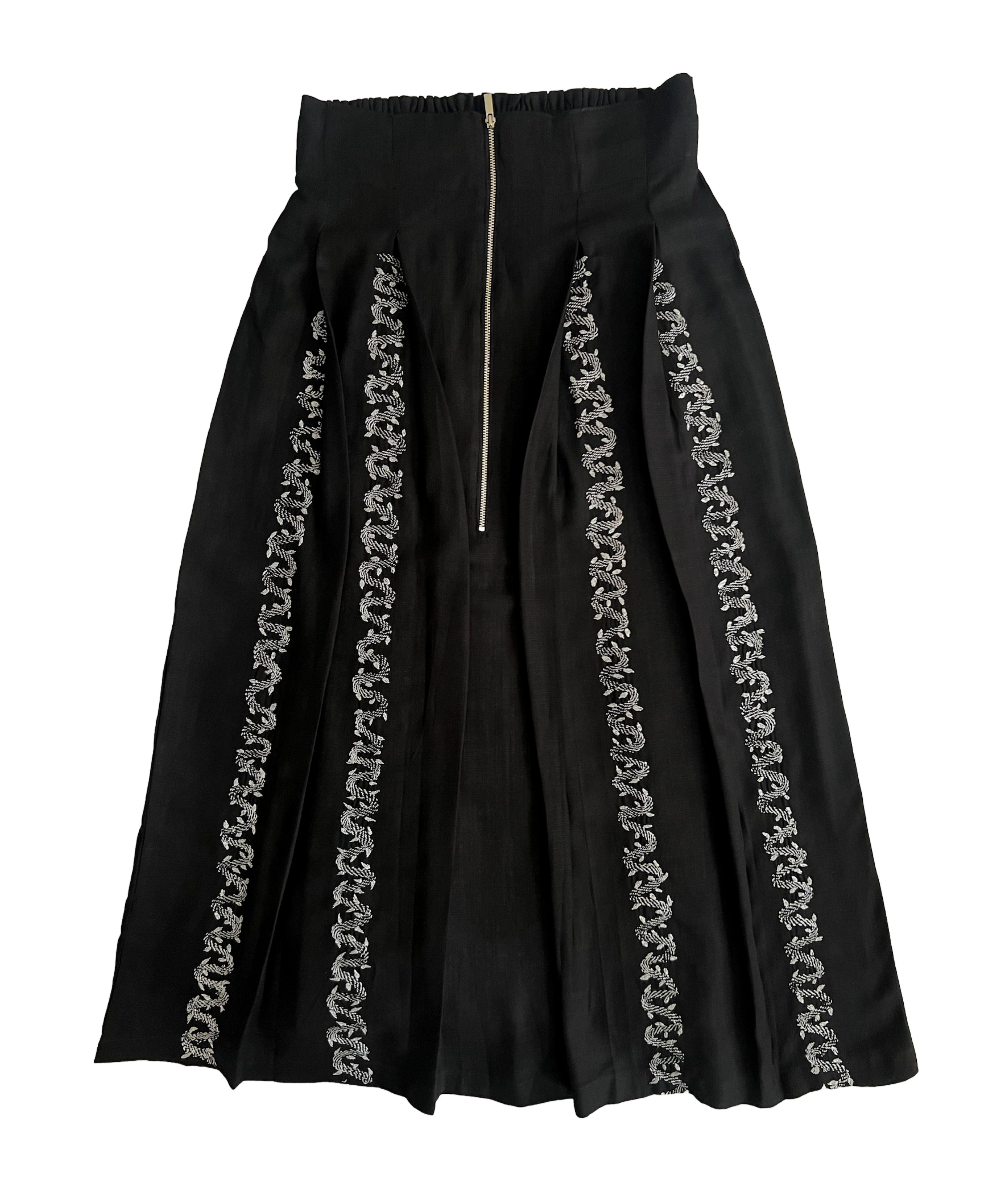 AYNA - SPRING/SUMMER 2026