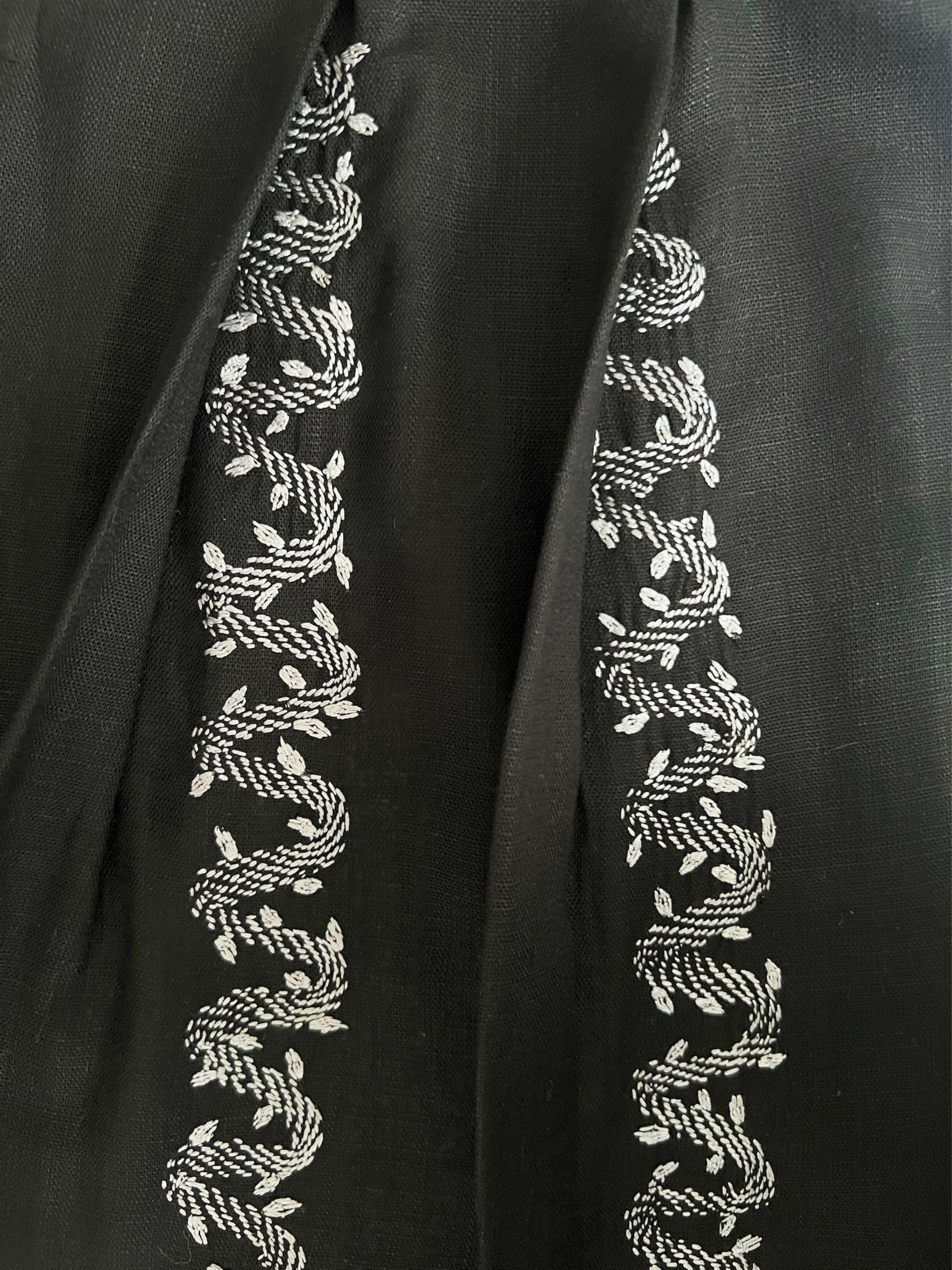 AYNA - 007 EMBROIDERED SKIRT